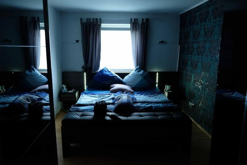 Luxurious Apartment Including Wellness contacts